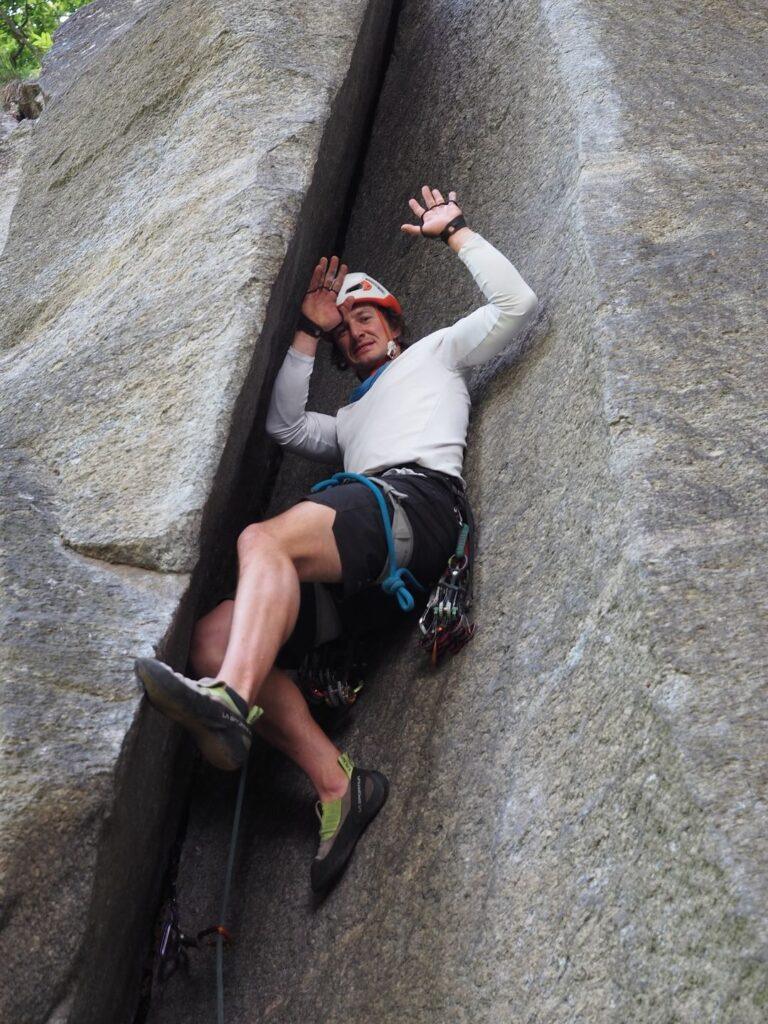 Stage Escalade Trad Cadarese Paroisdumonde Fissure