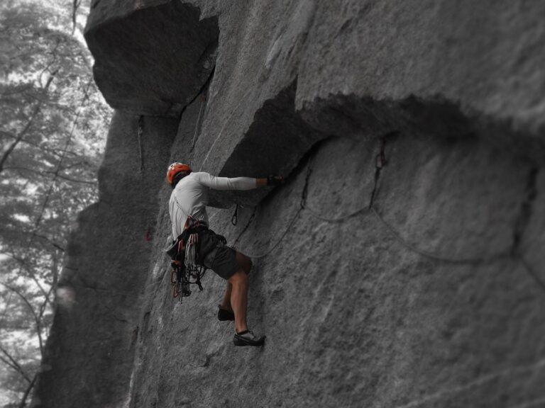 Stage Escalade Trad Cadarese Paroisdumonde Fissure