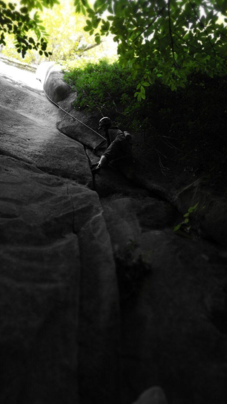 Stage Escalade Trad Fissure Annot Paroisdumonde